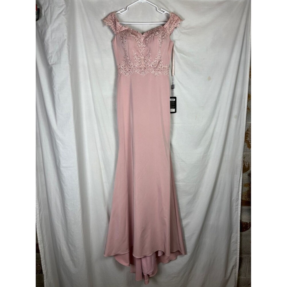 NWT Nox Anabel Blush Pink Floor Length Rhinestone Lace Formal Dress with Train